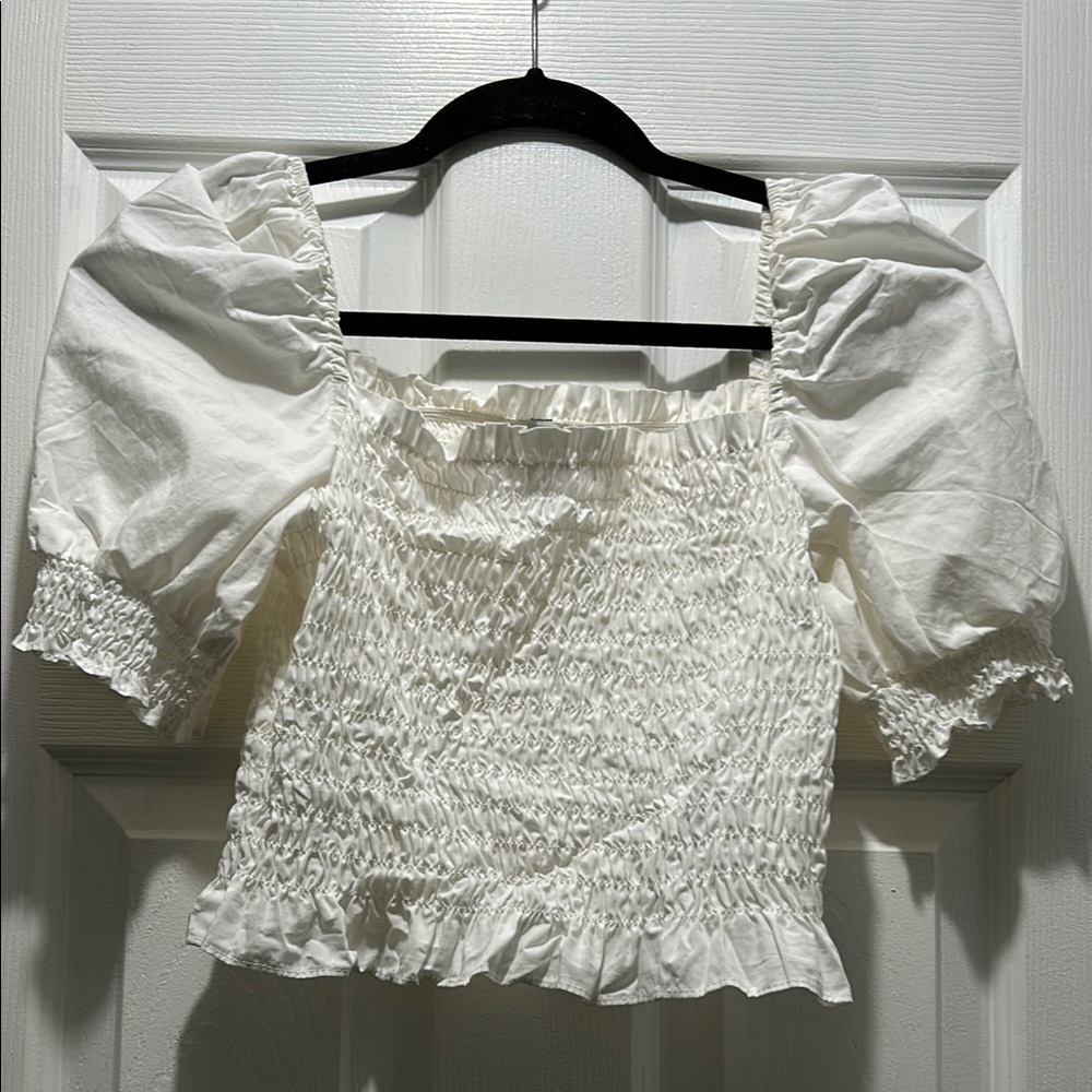 H&M White Smocked Puff Sleeve Top